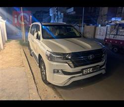 تويوتا لاندكروزر